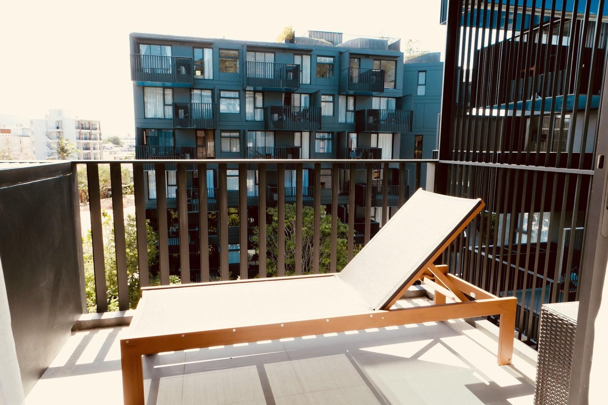 The Deck Condo Patong By Vip Exterior foto